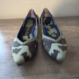 Rothy’s size 6 - camo